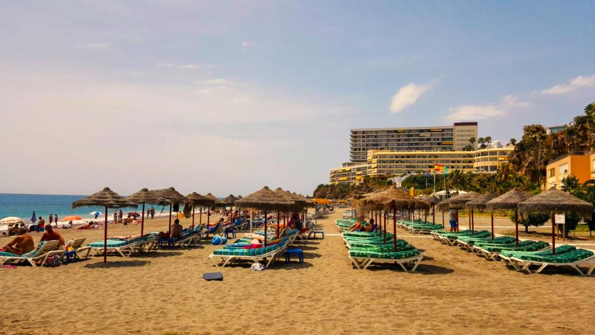 Santa Clara Modern & Exclusive Seafront Apartment Торремолинос Экстерьер фото