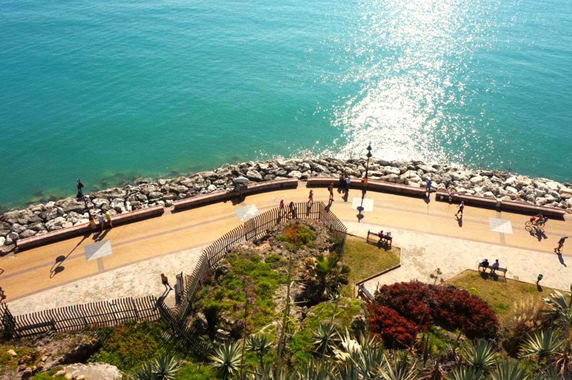 Santa Clara Modern & Exclusive Seafront Apartment Торремолинос Экстерьер фото